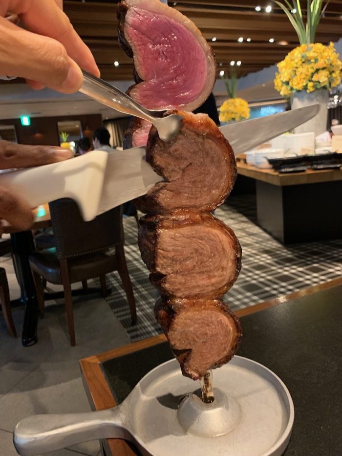 バルバッコア 六本木ヒルズ店 訪問レポート 肉塊を浴び続けるシュラスコ食べ放題ランチ サラダバーとデザートバーが復活して大満足 六本木グルメ The Third Stage